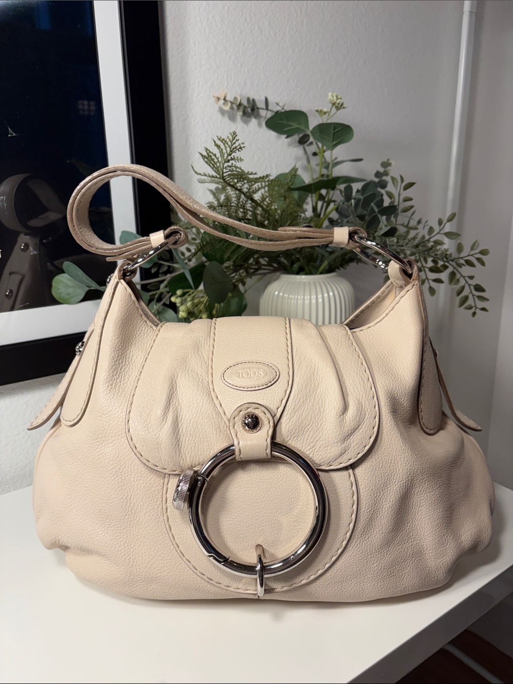 TOD’S Peggy Hobo Shoulder Bag